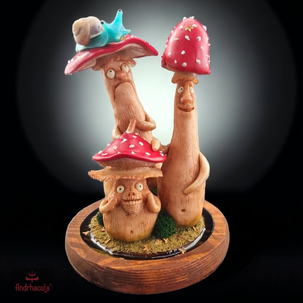 The Dirty Amanita's