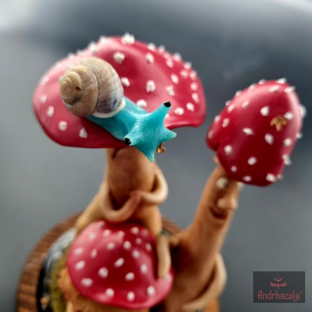 The Dirty Amanita's