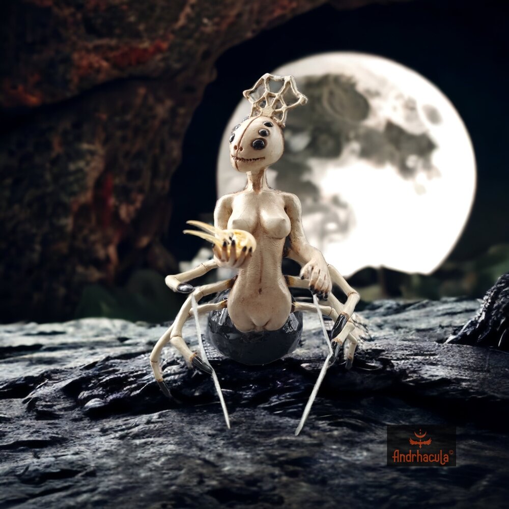 Lunarachne