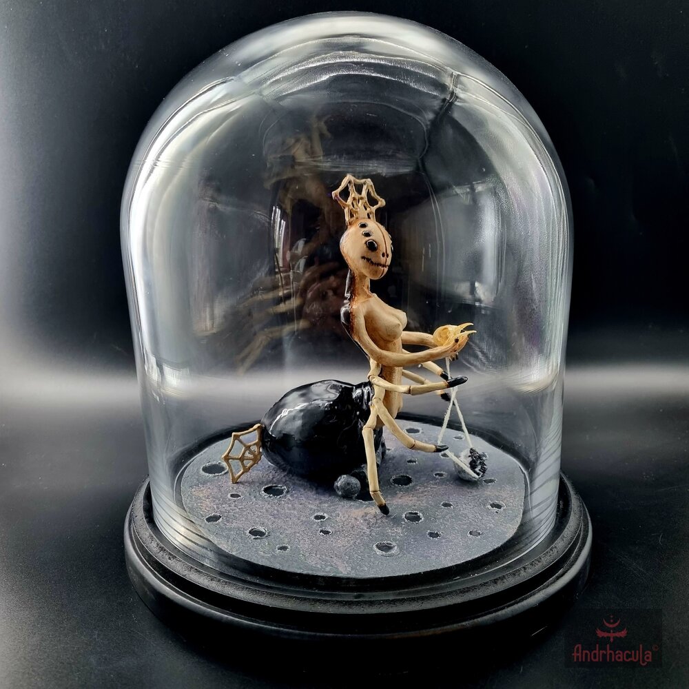Lunarachne