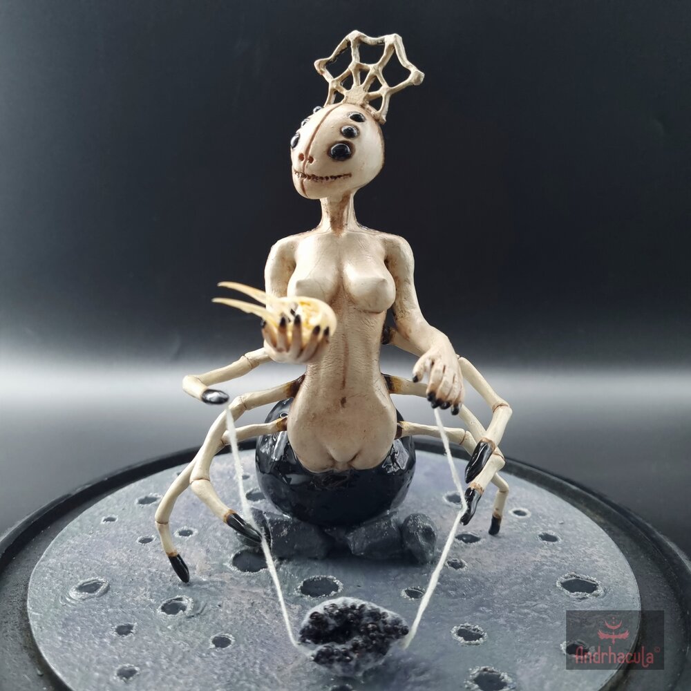 Lunarachne